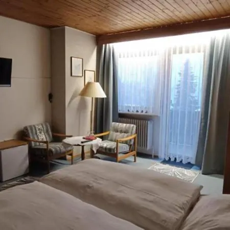 Jaegerhof Hotel *