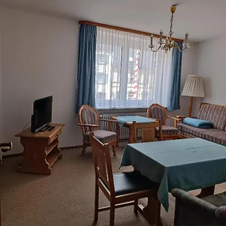 Jaegerhof Hotel *